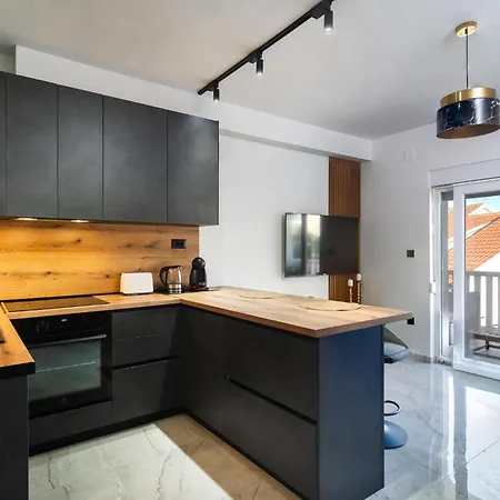 1 Bedroom Stunning In Hvar *