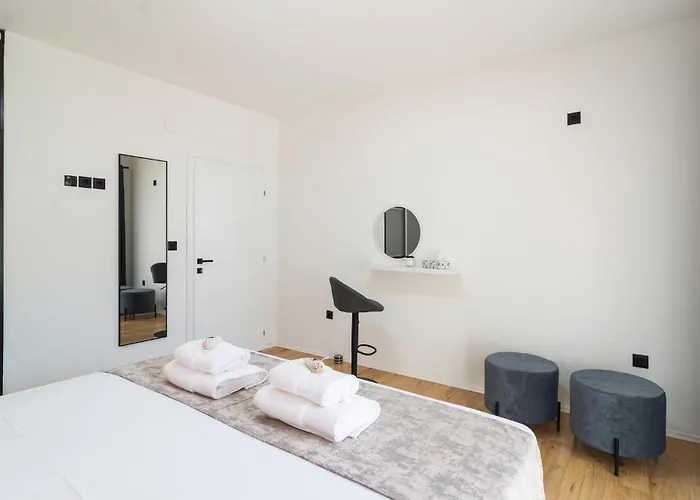 1 Bedroom In Hvar Apartment