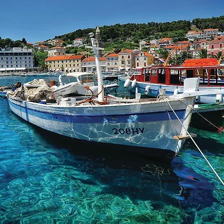 1 Bedroom Stunning In Hvar Apartman *